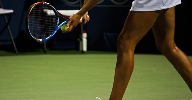 Early Signs of Tennis Elbow and Golfer’s Elbow image